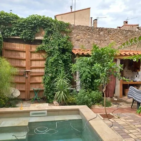 Maison Dans Village Catalan * Rivesaltes